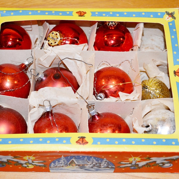 8x Vintage Christmas Balls Glass 50 YEARS Red Retro Christmas Santa Mid Century Shabby Chic Country House Style