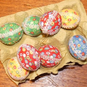 Vintage EASTER 8 eggs Easter bush decoration small Easter eggs fabric gift tag Easter decoration retro 70s Easter decorations Easter eggs 70ies