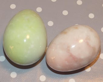 Vintage EASTER 2 large eggs rose/green decoration marble onyx marble stone egg Easter eggs kitchen Easter decoration 70s agate alabaster