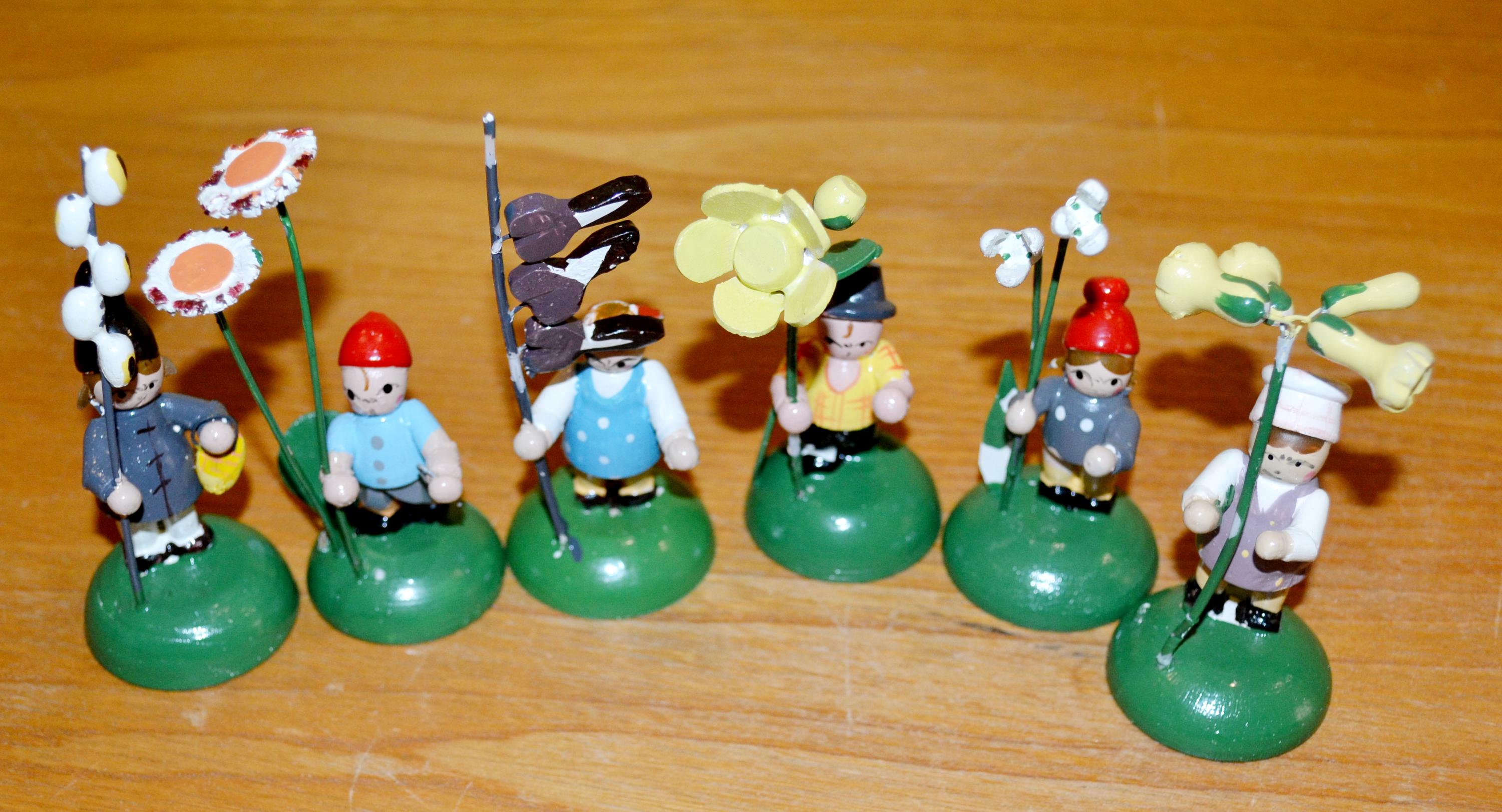 Erzgebirge Wooden Flower Girl - Etsy