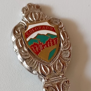 Vintage Colorado Mountains Trees Forest Collectible Souvenir Spoon
