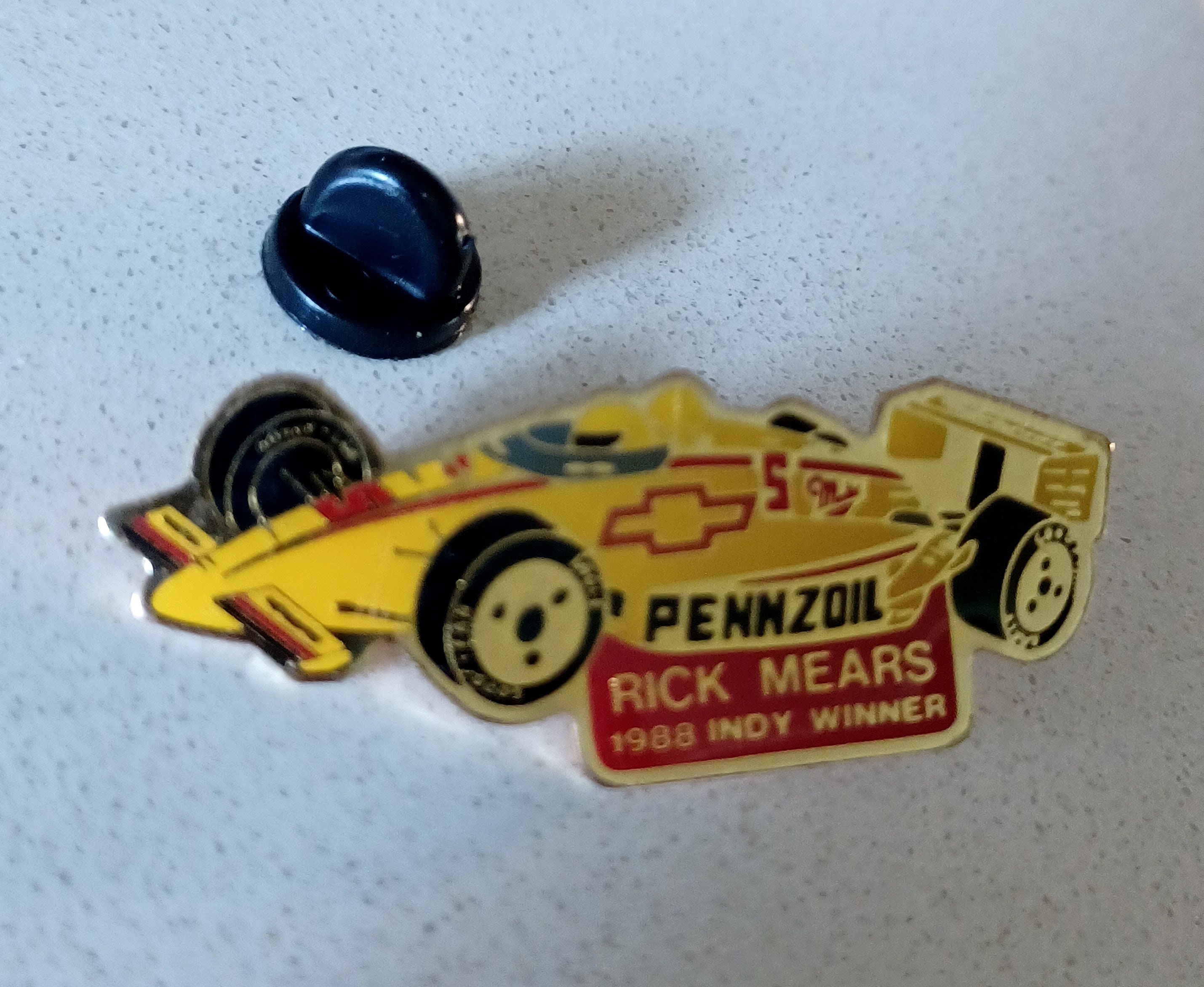 Vintage 1988 Rick Mears #5 Pennzoil Z-7 Racing Collector Pin Indy