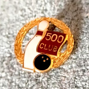 Vintage Bowling 500 Club Gold-Tone Lapel/Hat Pin Souvenir 0539