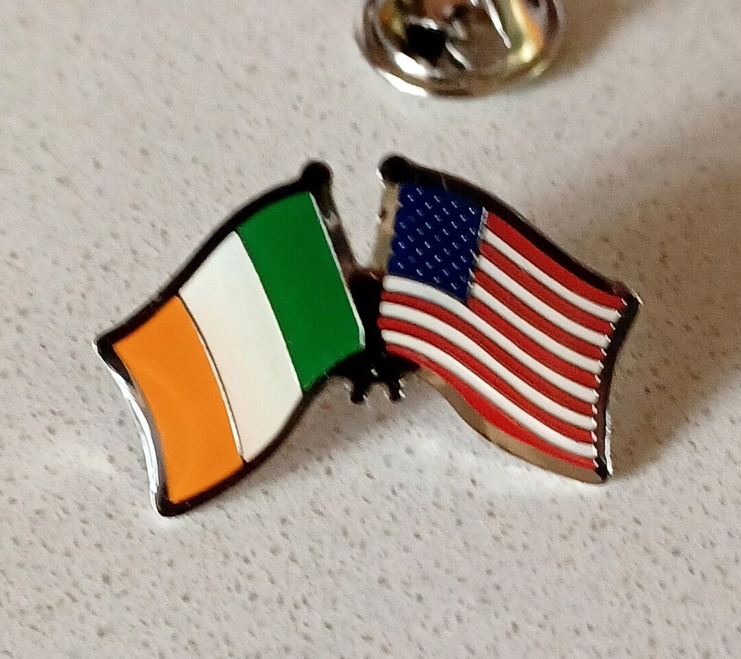 Irish Shamrock Lapel Pin | Little Rock of Ireland