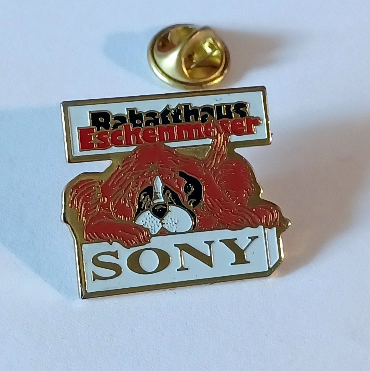 ZELDZAME vintage Rabatt Eschenmoser Sony hondenrevershoed dasspeld souvenir 1513