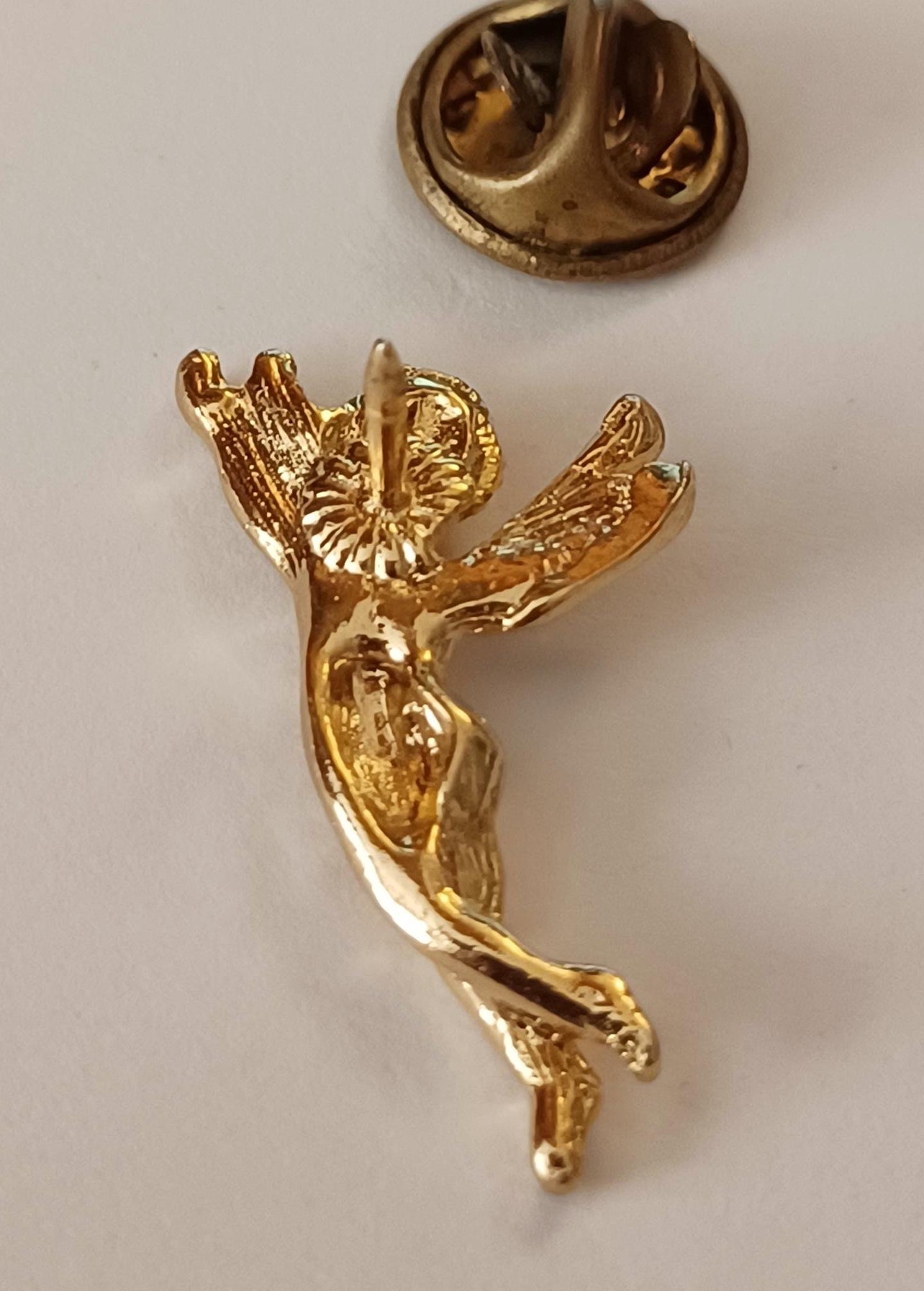 Vintage Gold Tone Angel Wings in Flight Dancing Lapel Hat Tie Pin ...
