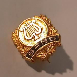 Vintage Gold Tone High School Band Lapel/Hat Pin Souvenir 1015