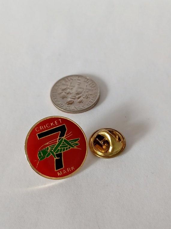 Cricket 7 Mark Dart Game Dartboard Lapel Hat Tie … - image 2