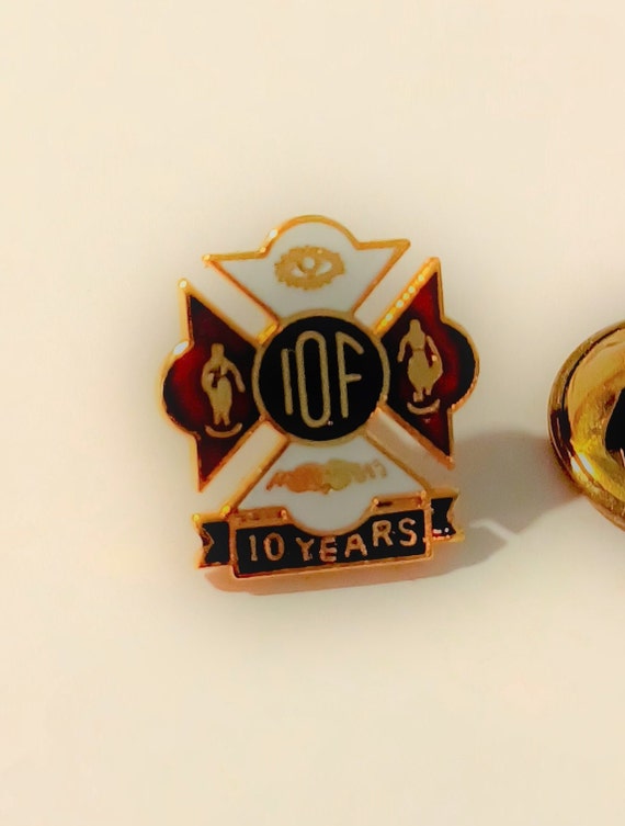 IOF Independent Order of Foresters 10 Year Award … - image 1