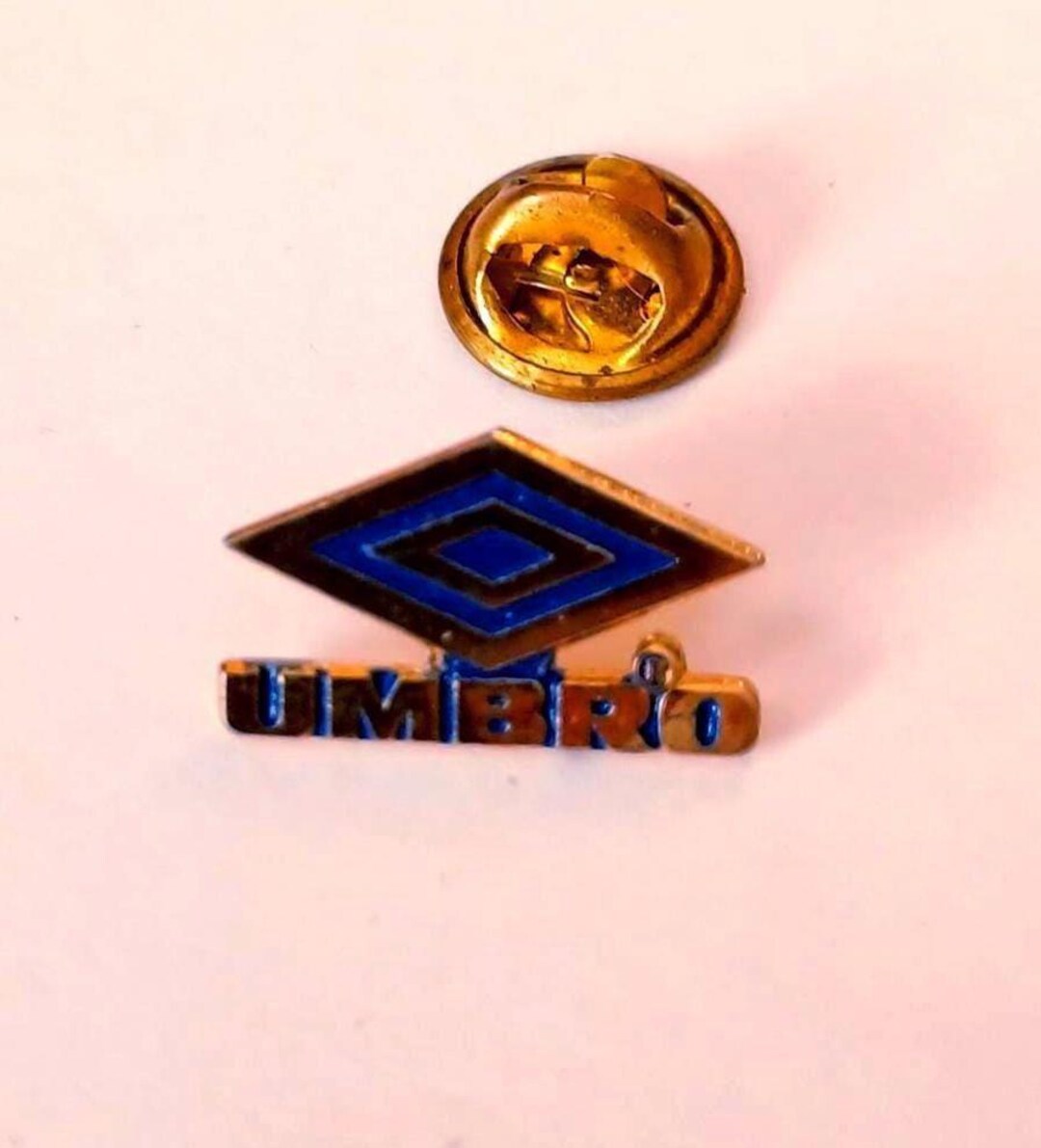 Rare émail métal lavalier bâton épingle insigne 60ème An. Football Club