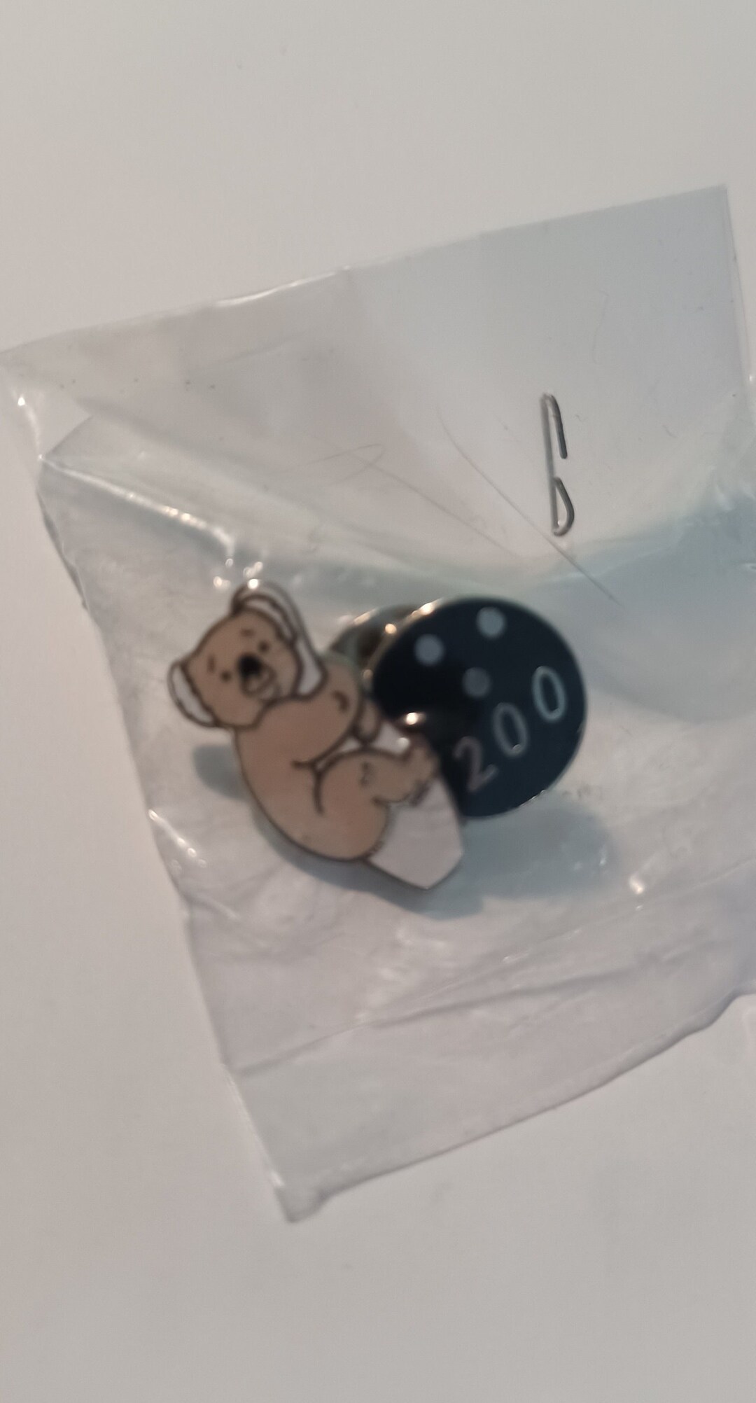 SPILLA LETTERA "C" PER BAVERO O CAPPELLO - Abbigliamento E Accessori In Vendita A Milano - Foto 3