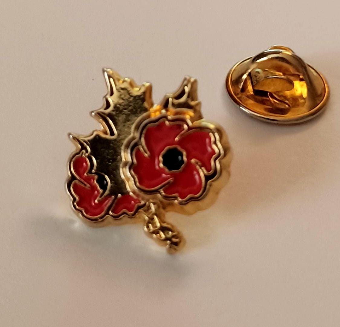 Vintage Remembrance Day Poppy Maple Leaf Canada Canadian Veterans