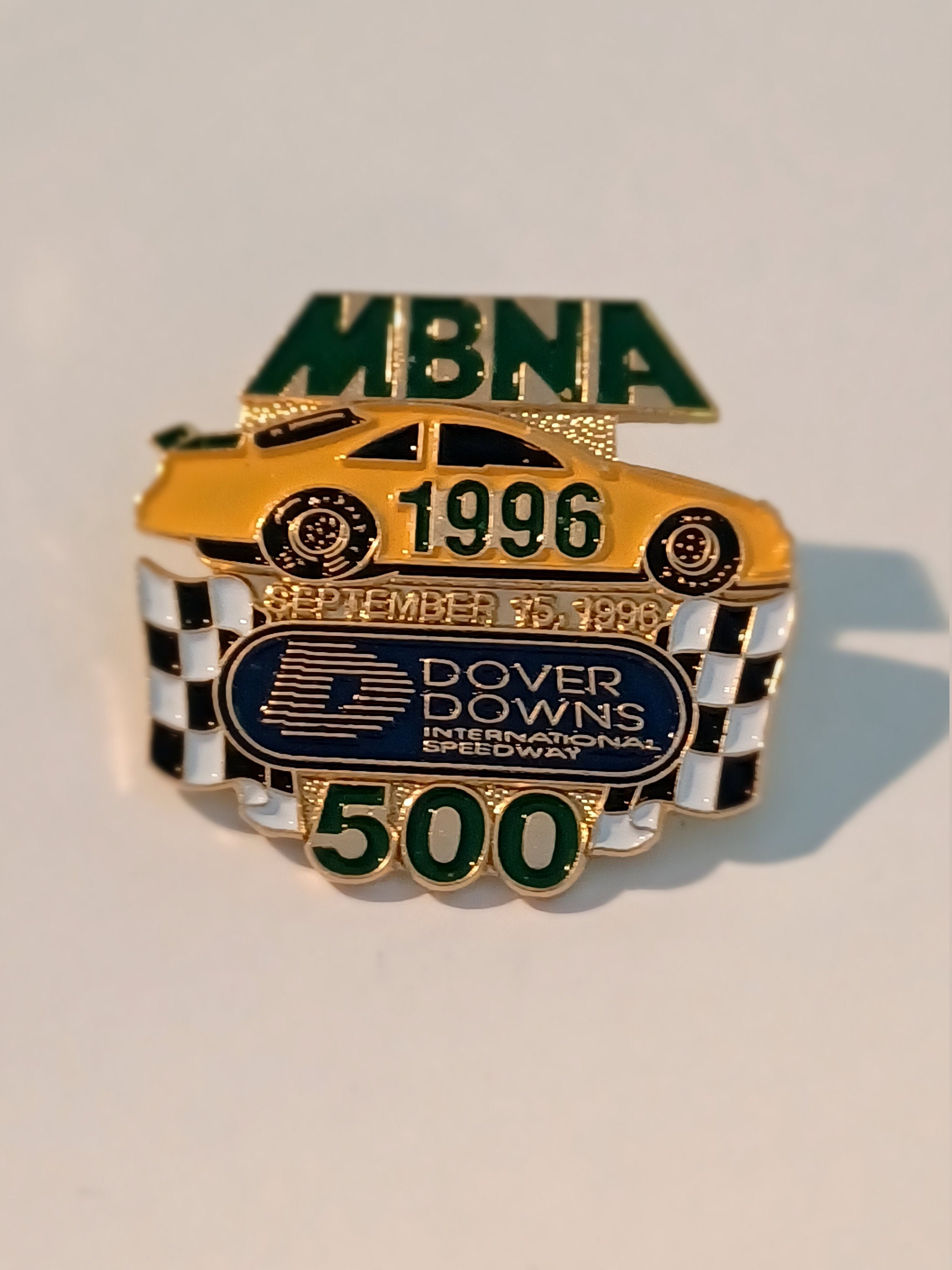Vintage RARE Daytona International Speedway Pin pinback button hat pin #% 