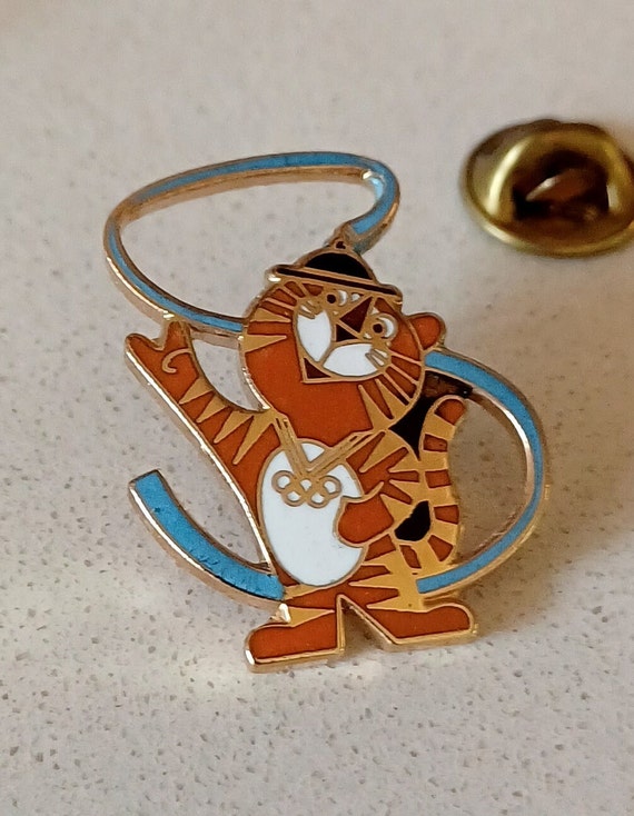 Vintage Olympic Seoul Korea Mascot Hodori 1988 La… - image 1