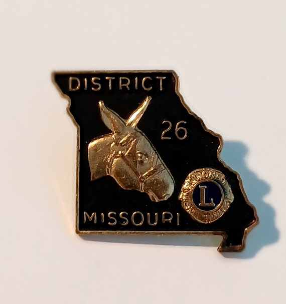 Vintage Missouri Lions lapel or hat pins 