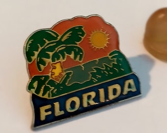 Vintage Florida Beach, Palm Tree, Sunshine Lapel/Hat Pin Souvenir  0648