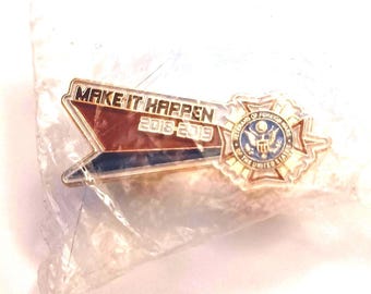 Alfiler de corbata con solapa de la VFW de los veteranos de guerras extranjeras de los Estados Unidos de América, recuerdo de 1536