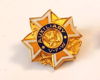 Veterans of Foreign Wars Auxiliary VFW Gold Cross Lapel/Hat Pin Souvenir 0980
