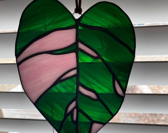 Stained glass Pink Princess leaf,  8 inches by 4 inches, Pink Princess suncatcher, leaf, Leaf stained glass, gift idea