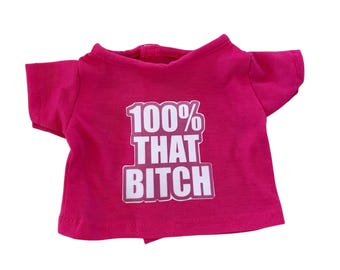 Maglietta grafica Doll da 18" 100% That Bitch Pink Maglietta di seconda qualità