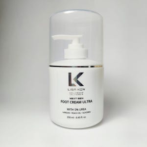 Lisa Kon – Crema per i piedi – Crema per i piedi con urea al 5% o al 15% per piedi secchi e screpolati, trattamento riparatore per talloni, ginocchia e gomiti, idratante e ammorbidente per i piedi.