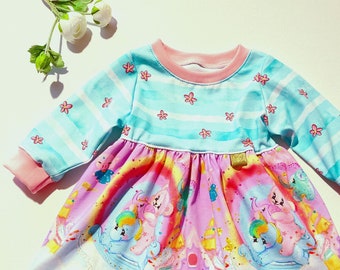 Gr. 74 Baby Kleid Hängerchen Tunika Mädchen Kleidchen Langarm Regenbogenfarben Teddy Herzen