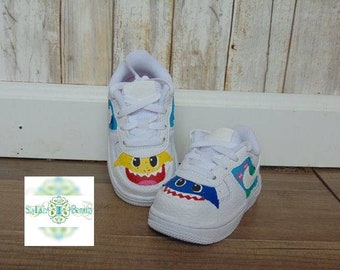 baby shark vans