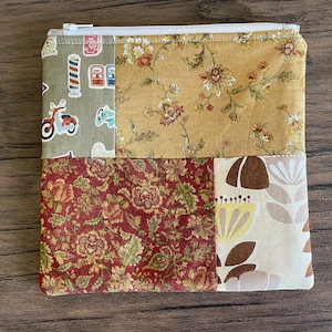 Scrappy Notions Pouch, Zipper Pouch, Makeup Bag