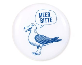 Imán para nevera "Sea Please" - Gaviota - Motivo de gaviota marítima en azul y blanco - 5,6 cm - Imán para cocina y pizarra - Regalo para amantes del mar