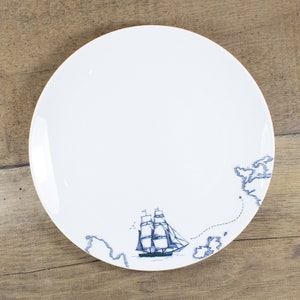 Porzellanteller Segelschiff