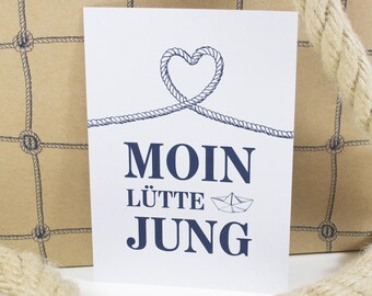 Tarjeta postal náutica "Moin lütte Jung" – Tarjeta de felicitación para bebé niño del norte de Alemania, DIN A6 – Papel reciclado – Hecha en Alemania – Regalo para un recién nacido