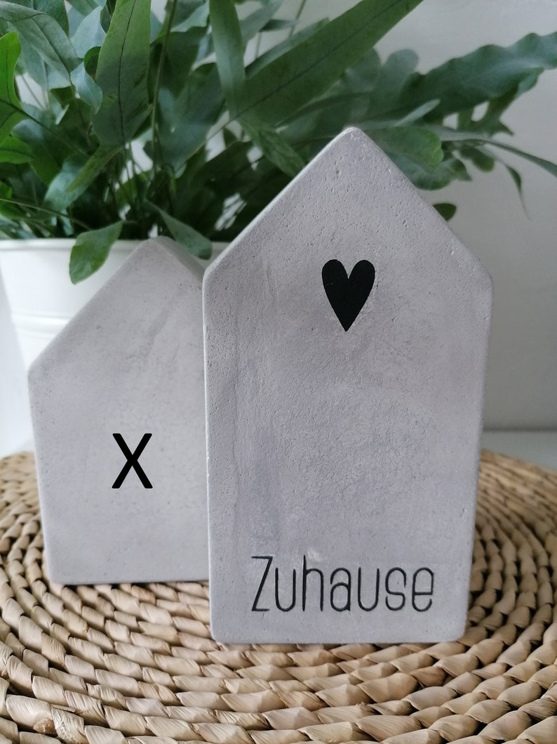 Beton Haus Schriftzug Zuhause Deko Wohnen Hellgrau Shabby chic Personalisierbar Bild 7