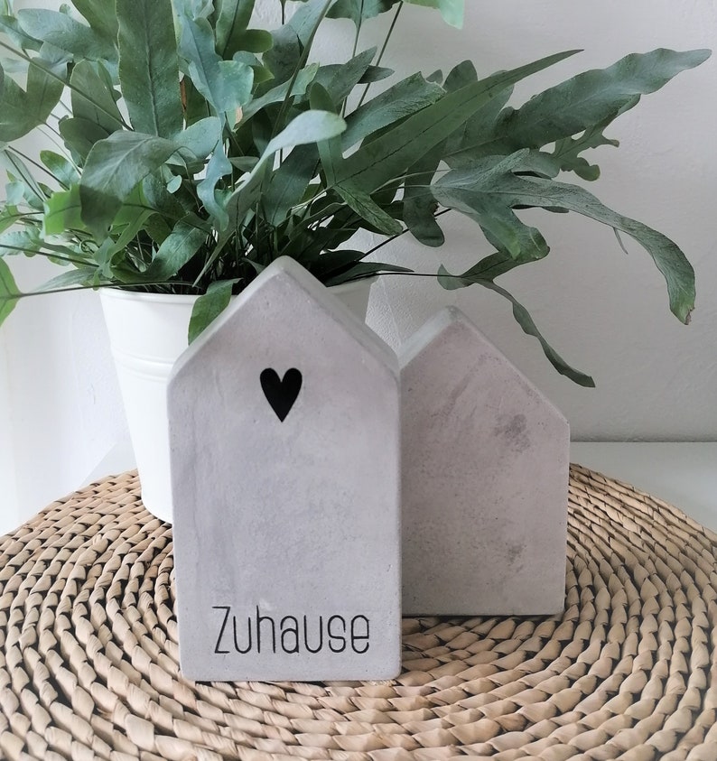 Beton Haus Schriftzug Zuhause Deko Wohnen Hellgrau Shabby chic Personalisierbar Bild 4