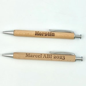 Personalisierter Kugelschreiber mit individueller Gravur aus Holz Wunschname oder Wunschtext als Geschenk Holzkugelschreiber mit Name