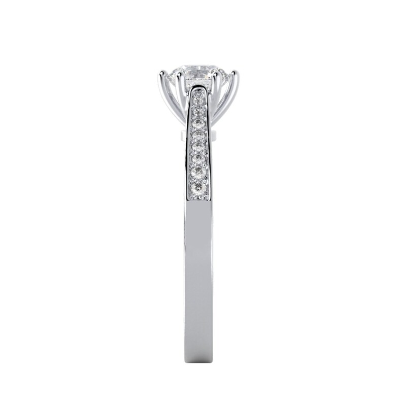 Fantastic 14K White Gold Moissanite Enagagement Ring 0.92ctw DEW