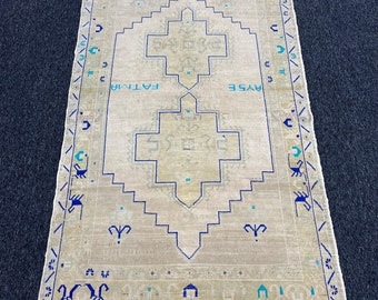 3-11 x 6-9 Vintage Turkish rug