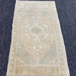 Small accent rug bedroom rug bathroom rug doormat rug Turkish handknotted Vintage Oushak Rug. x 3\u20193\u201d 1\u20199\u201d Feet Small accent rug bedroom rug bathroom rug doormat rug Turkish handknotted Vintage Oushak Rug. x 3\u20193\u201d 1\u20199\u201d Feet