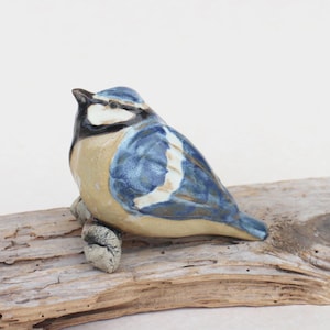 Kleine mees, keramische tuinpaal, vorstbestendig