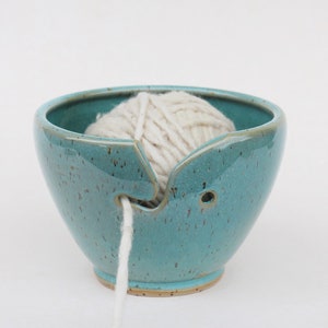 Yarn bowl jade green, ceramic image 1