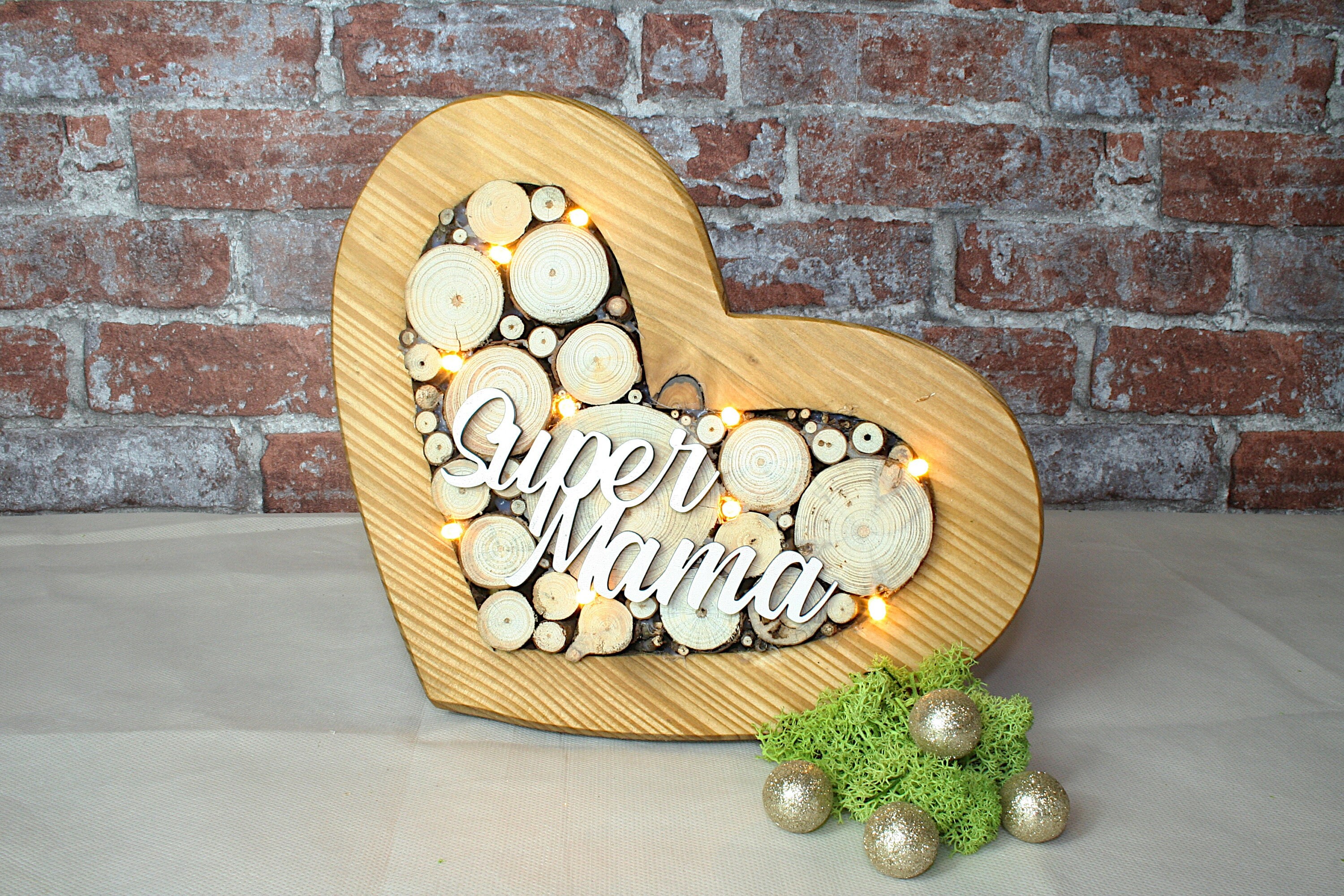 Decorative heart with LED lighting and lettering Supermama Heart Decoration Mother's Day Wedding Gift Individual Battery Illuminated Wooden Heart