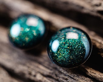 Small round mini ear studs •Galaxy• in emerald green with shimmer and stainless steel