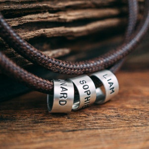 Collar de nombre vegano regalo marrón con letras grabadas en plata real, collar para hombres, regalo para hombres, Día del Padre