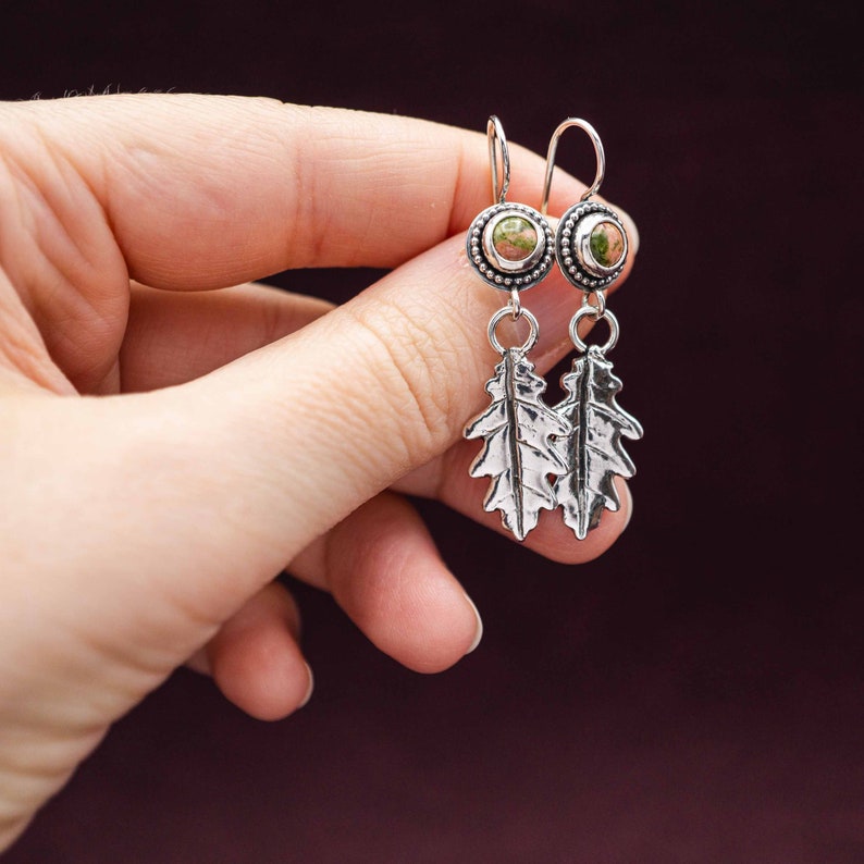 Kurze Eichenblatt Ohrringe aus Silber 925, Unakit Ohrringe, Herbstliche Ohrringe, Eichenlaub Ohrringe Echtsilber, Naturschmuck Geschenk Bild 3