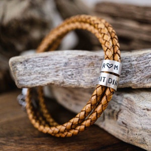 Yellow leather bracelet with engraving, leather bracelet for men, gift for men, father&#39;s day, personalized bracelet, leather bracelet for men