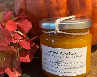 Confiture de petit-déjeuner d'automne à tartiner aux fruits