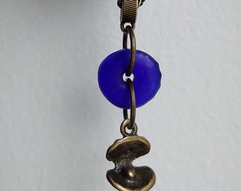 Blue Glass Pendant Necklace: Bronze Shell Pearl Charm, 49cm Chain