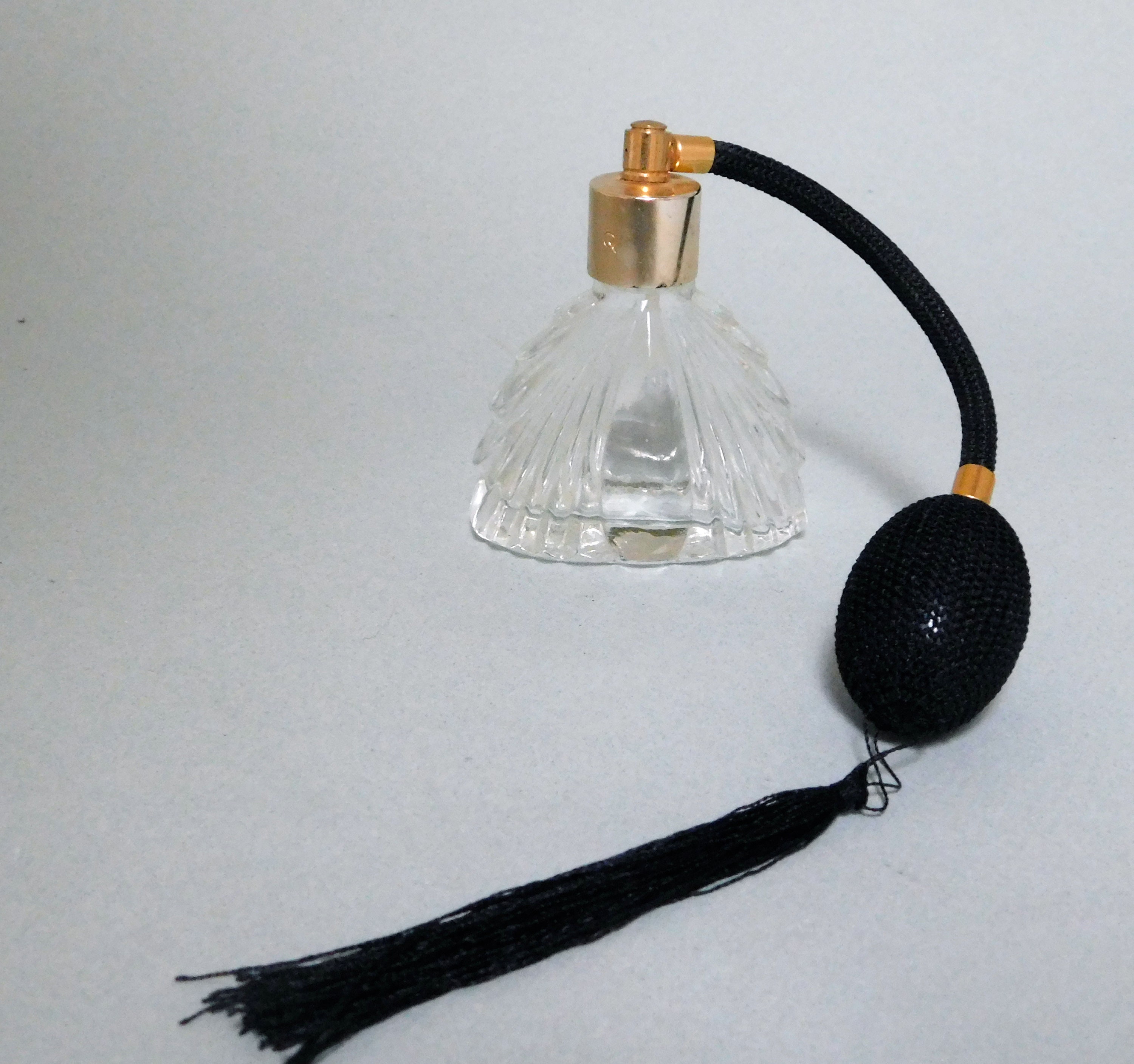 Vintage Perfume Atomiser Dramatic Vintage Perfume Atomiser Dramatic