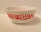 Vintage Friendship Pattern Pyrex Mixing Bowl