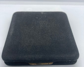 Vintage Cloth Compact