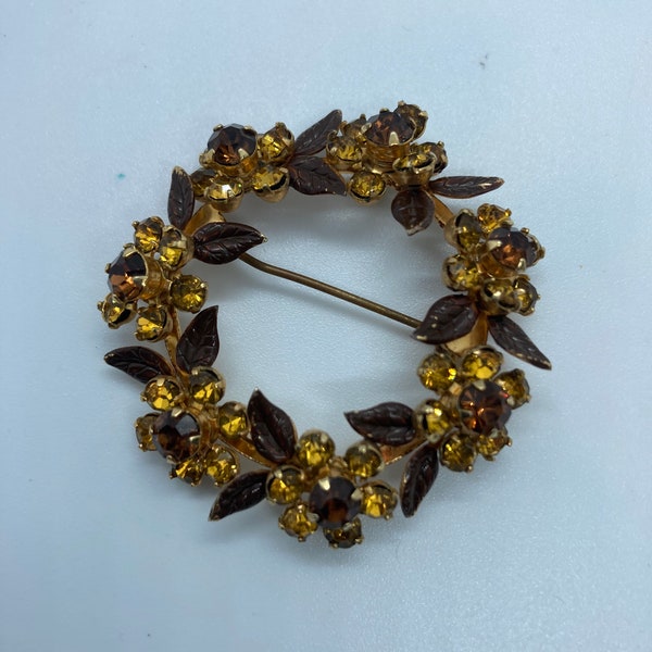 Vintage Amber Colored Rhinestone Wreath Brooch